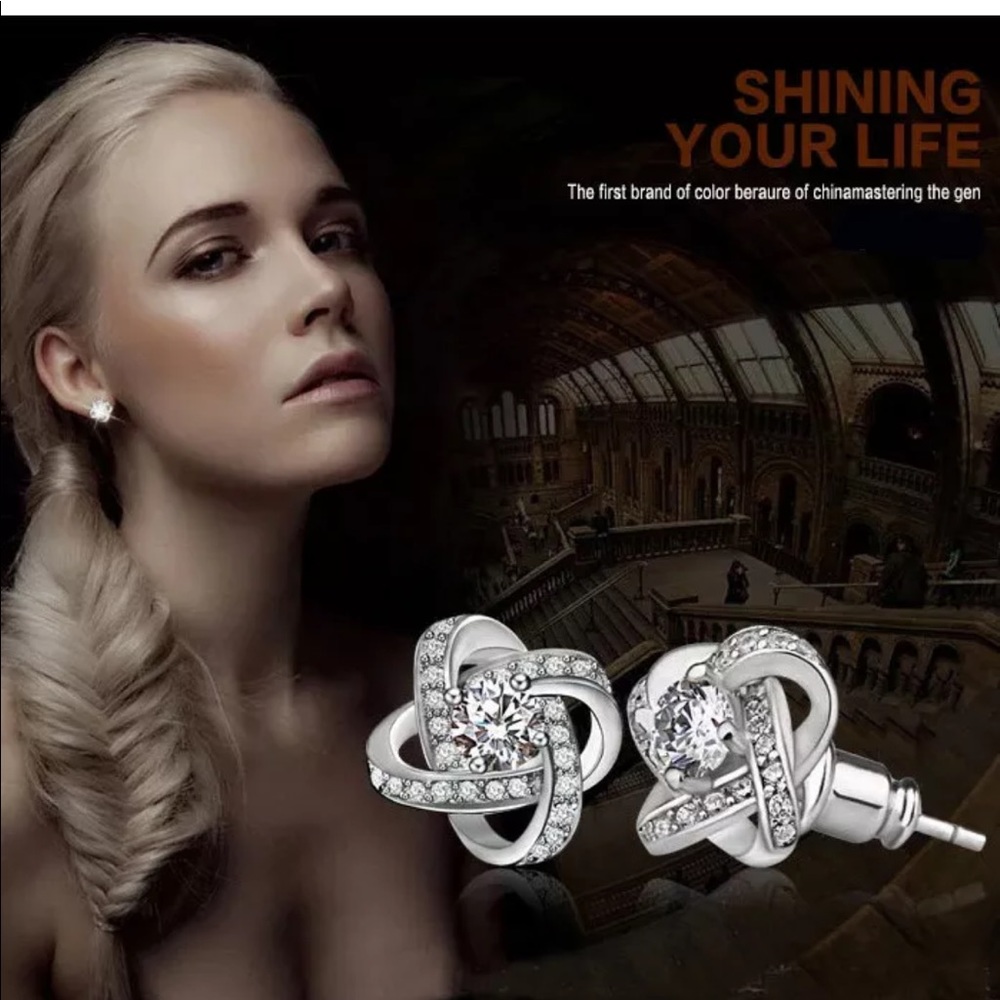 Gorgeous cubic zirconia stud earrings silver tone